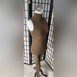 Brown romper fitted shaping
